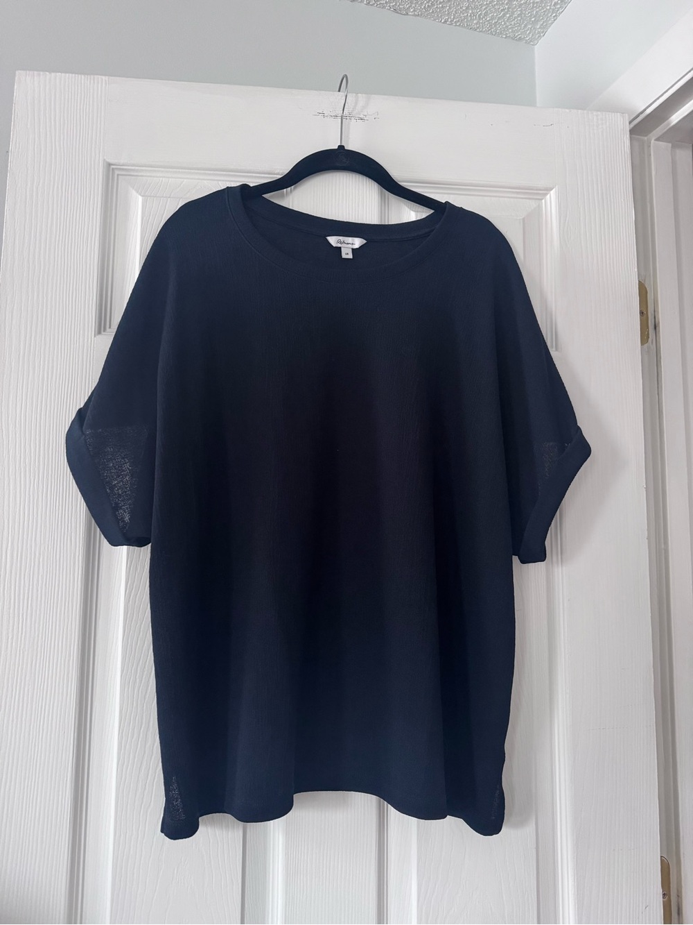 Reitmans Black Short-Sleeve Relaxed Knit Shirt